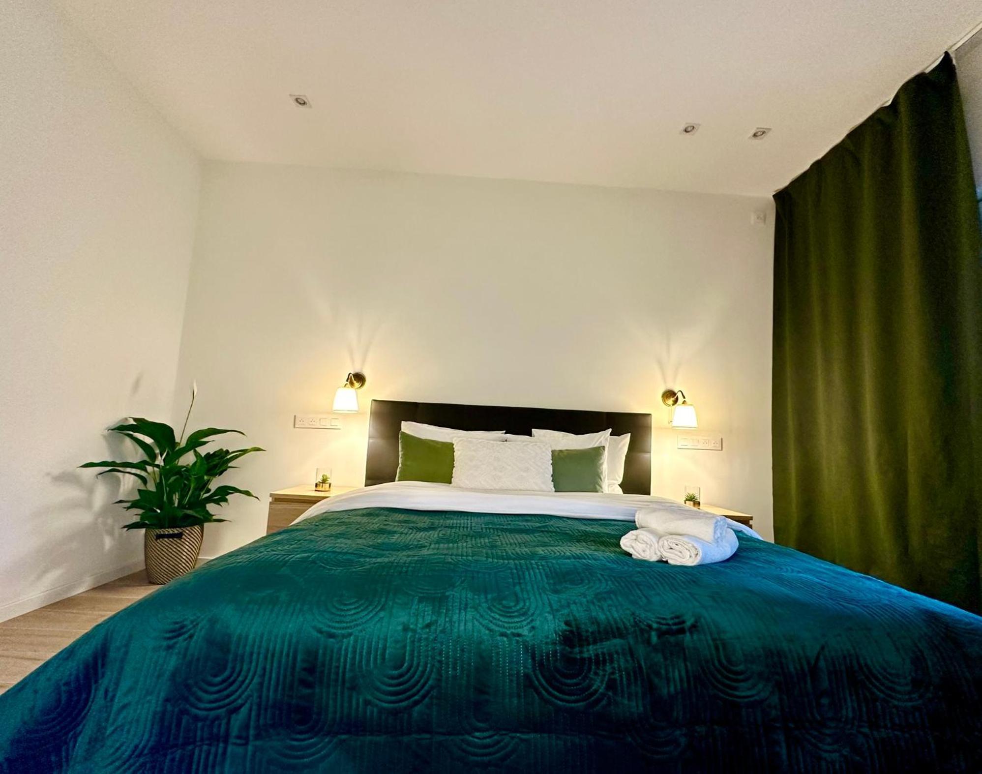 Luxury Suites Park By Rikas Hotels Anvers Exterior foto