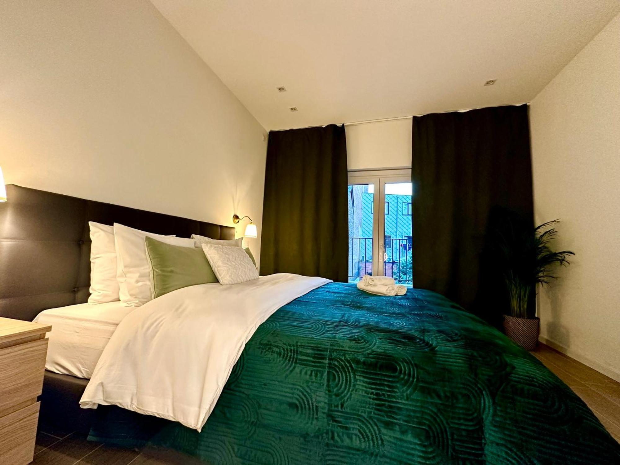Luxury Suites Park By Rikas Hotels Anvers Exterior foto