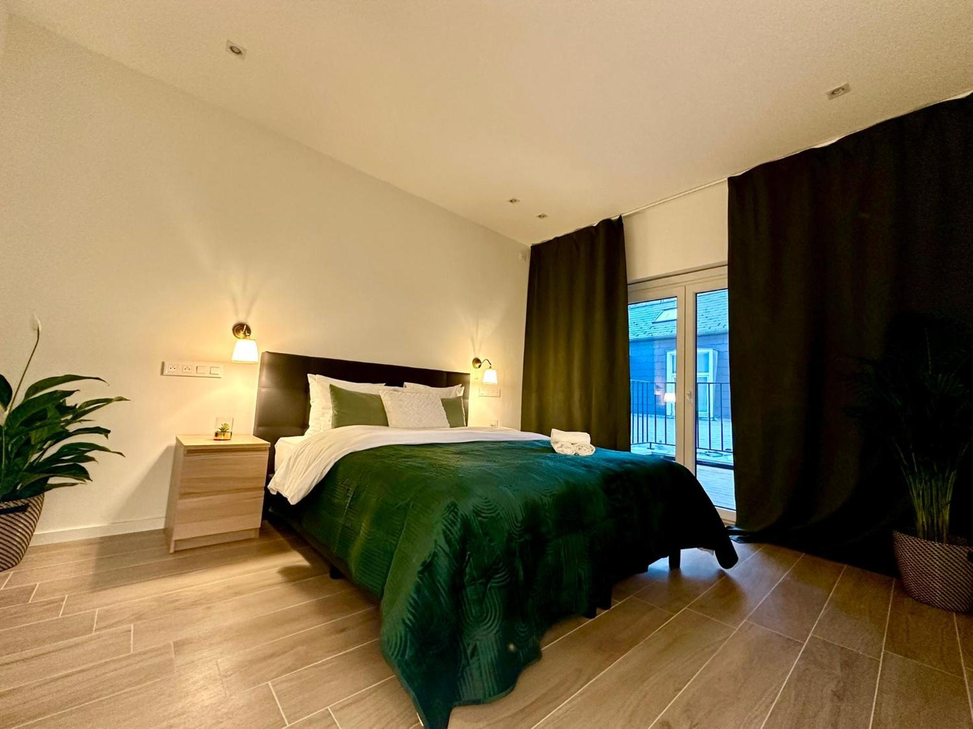 Luxury Suites Park By Rikas Hotels Anvers Exterior foto