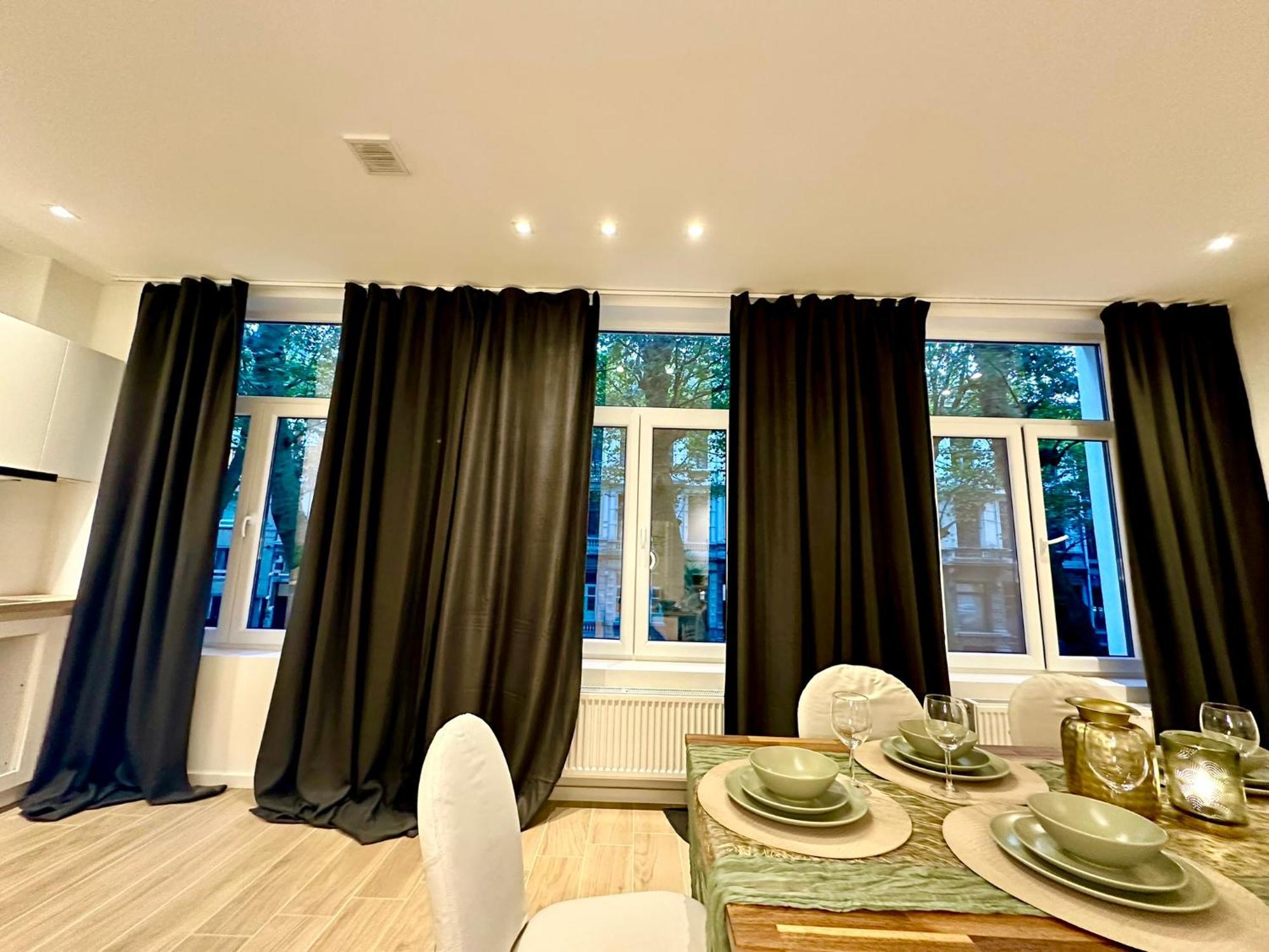 Luxury Suites Park By Rikas Hotels Anvers Exterior foto